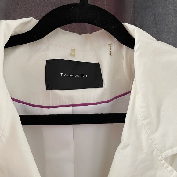 Tahari trench jacket. Cream. - Picture 3 of 4